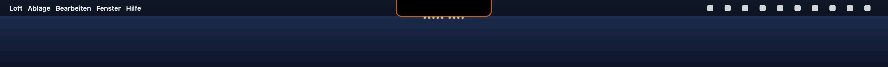 Orange leuchtende Notch mit einer Punktreihe darunter, ein Punkt je verdecktem Symbol